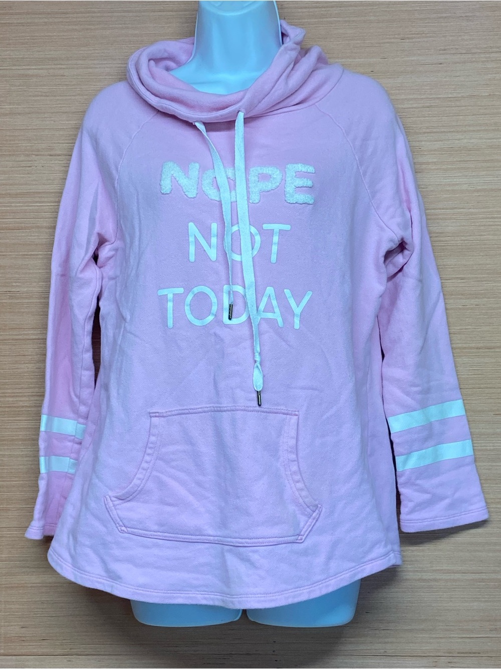 Crown & Ivy Pink " Nope Not Today" Sweatshirt Long Sleeve Women's Size Small